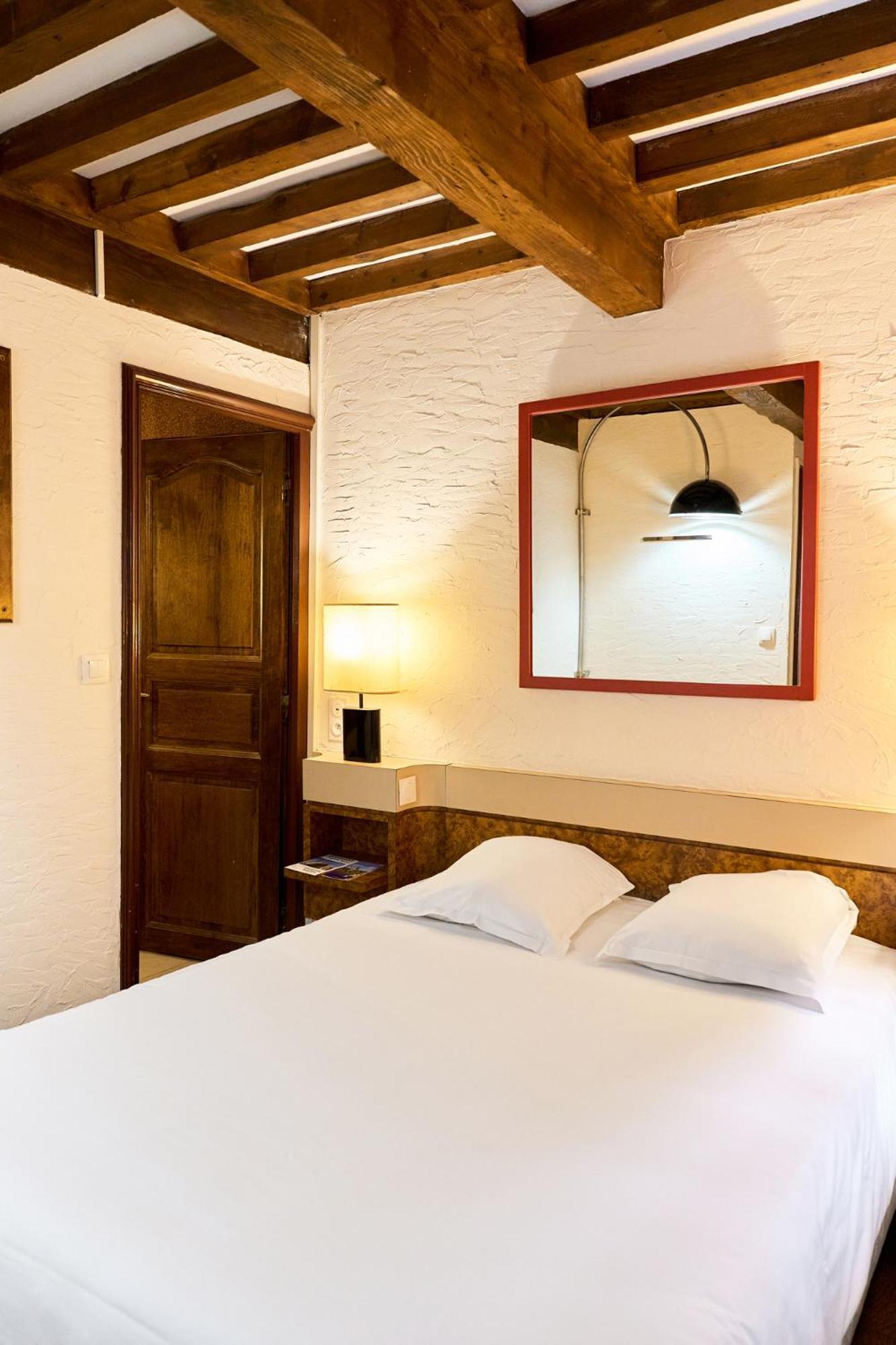 Aux Prisons De Montagny Bed and Breakfast Buitenkant foto